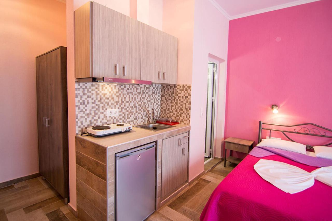 Christodoulos Eleftheria House Vrasná Buitenkant foto