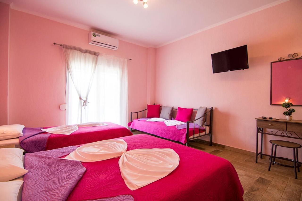 Christodoulos Eleftheria House Vrasná Buitenkant foto
