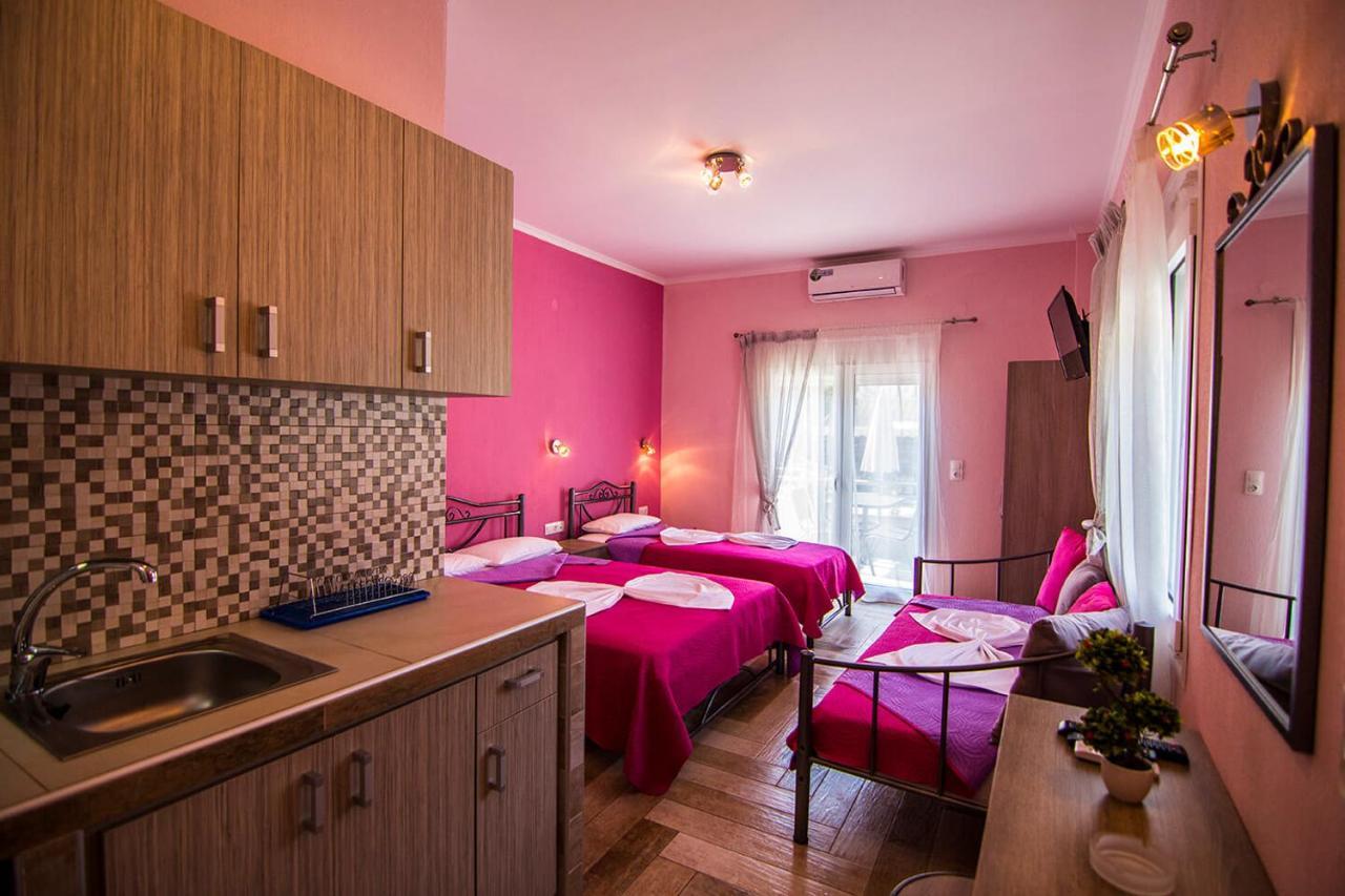 Christodoulos Eleftheria House Vrasná Buitenkant foto