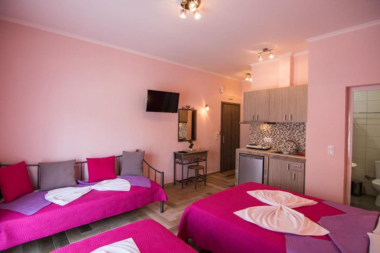 Christodoulos Eleftheria House Vrasná Buitenkant foto