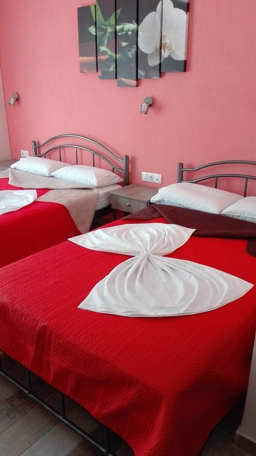 Christodoulos Eleftheria House Vrasná Buitenkant foto